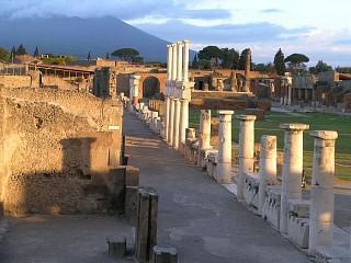 Rim Neapelj in Pompeji - 4 dni