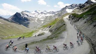 Tour de France 2022 - Navijaški kolesarski bus v francoske Alpe - Apartmajska hiša L Ours Blanc, APP 1/2+2
