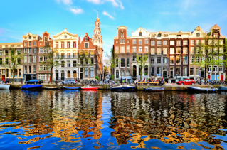 Amsterdam, mesto cvetja z letalom 